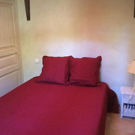 Appartement Dans Un Mas Provencal Istres Zewnętrze zdjęcie