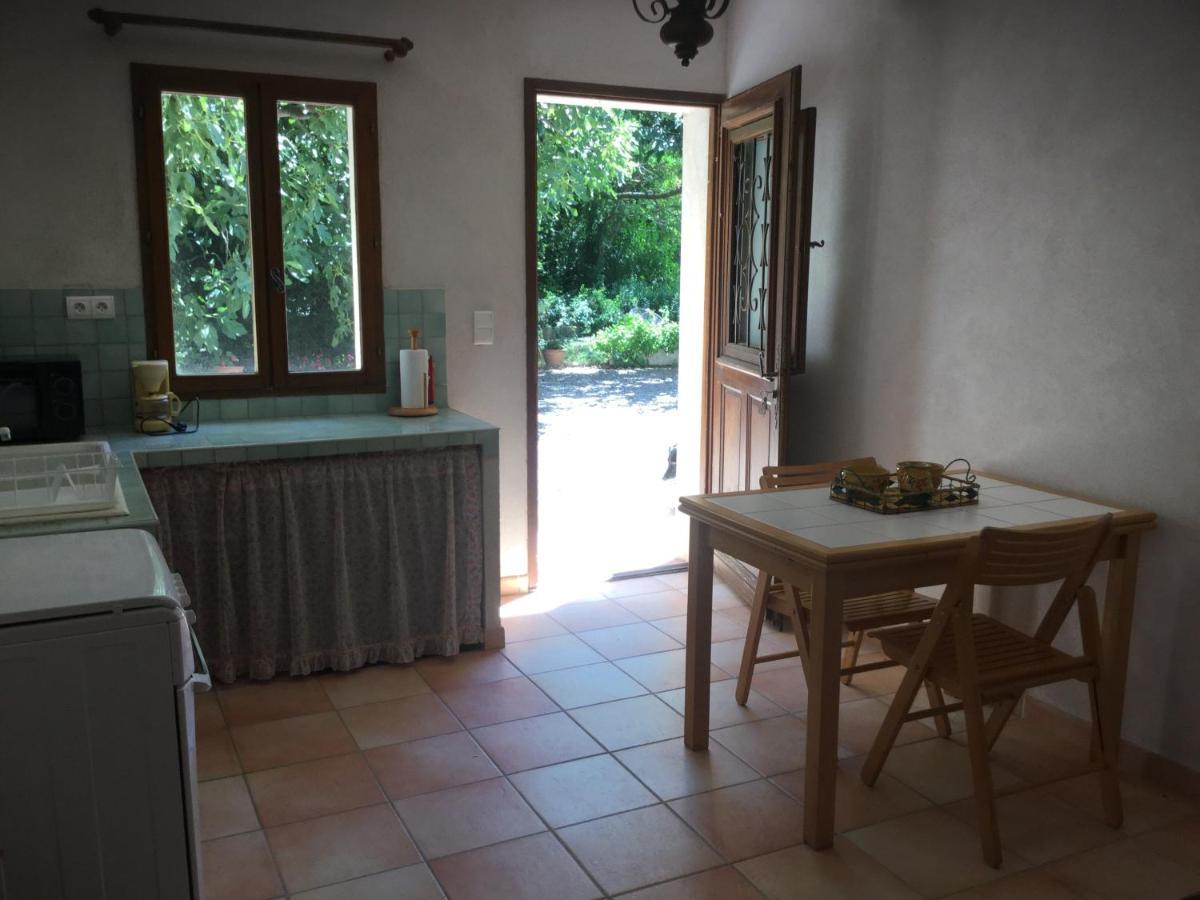 Appartement Dans Un Mas Provencal Istres Zewnętrze zdjęcie